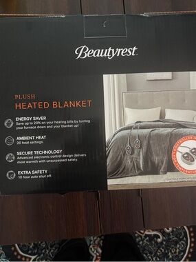 Beautyrest Plush Heated Blanket - Gray